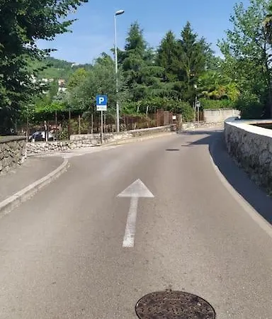 Apartman Urban With Its Own Parking Space