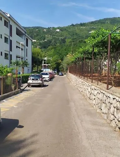 Urban With Its Own Parking Space Appartement *